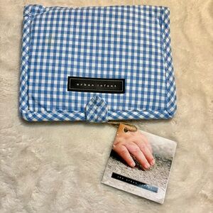 NEW Urban Infant Feeding Kit Bib Spoon Pack Baby Blue White Gingham Velcro Close